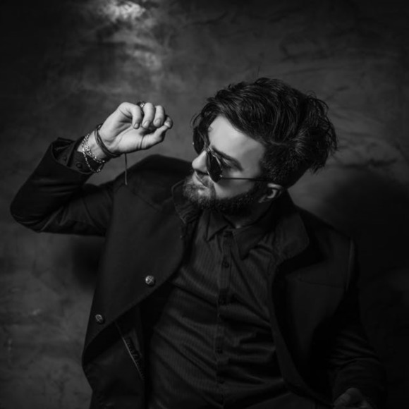 Meet your Posher, Erick - Picture 1 of 1